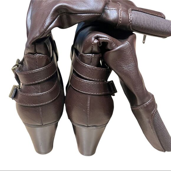 White Mountain Women's 7M faux fake leather dark espresso brown tall boots - Picture 7 of 12